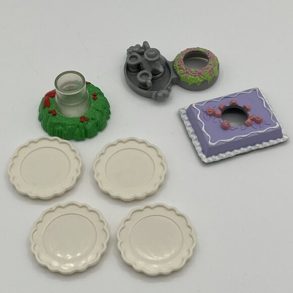 1999 Fisher Price Loving Family Celebrations Dining Room Set Complete & Working - Picture 13 of 16